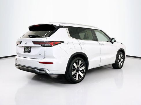 Used 2025 Mitsubishi Outlander SEL AWD/4WD image 9