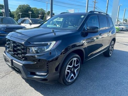 Used 2023 Honda Passport Elite image 9