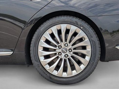 Used 2018 Genesis G90 5.0 Ultimate RWD image 24
