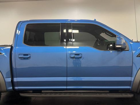 Used 2020 Ford F150 Raptor w/ Equipment Group 802A Luxury image 35