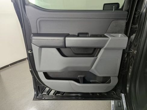 Used 2024 Ford F150 XLT AWD/4WD image 17