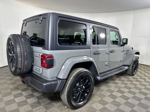 Used 2023 Jeep Wrangler Unlimited Sahara image 3