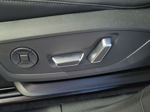 New 2026 Audi Q3 quattro 2.0T image 18