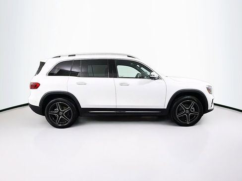 New 2026 Mercedes-Benz GLB 250 4MATIC image 8