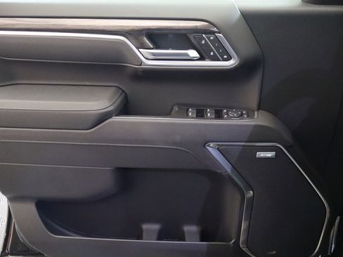 New 2026 Chevrolet Silverado 1500 LTZ w/ LTZ Premium Package AWD/4WD image 35