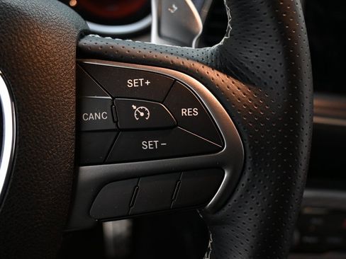 Used 2017 Dodge Challenger SRT Hellcat image 25