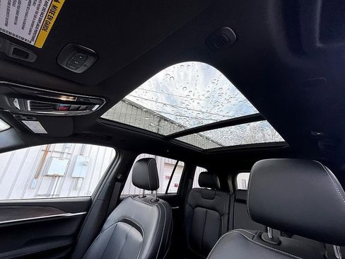 New 2025 Jeep Grand Cherokee Limited image 26