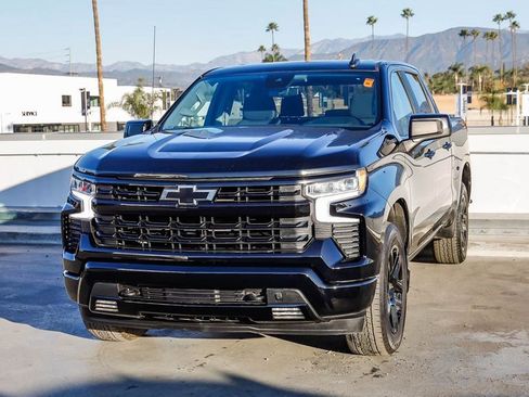 Used 2023 Chevrolet Silverado 1500 RST w/ LPO, Dark Essentials Package image 4