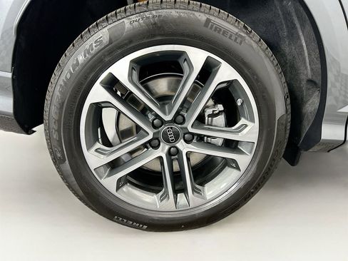 Used 2025 Audi Q5 Premium Plus w/ Premium Plus AWD/4WD image 33
