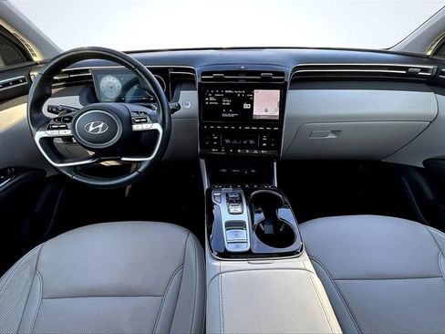 Used 2024 Hyundai Tucson Limited image 16