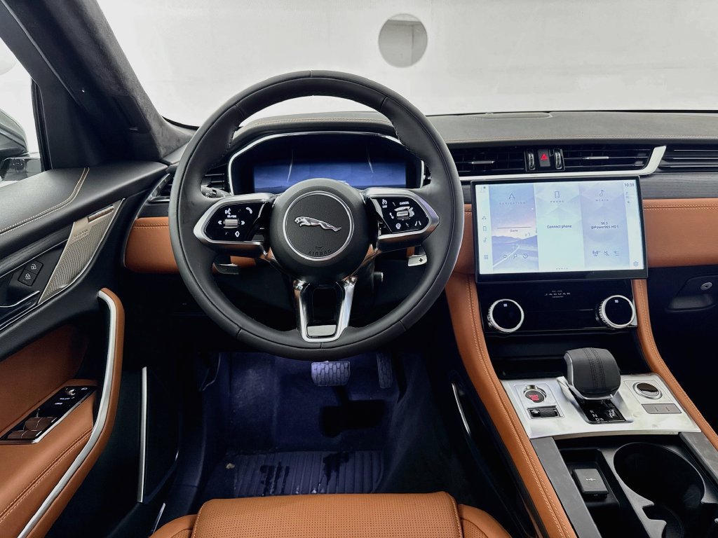 New 2026 Jaguar F-PACE R-Dynamic S AWD/4WD image 23