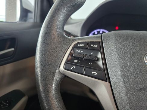 Used 2020 Hyundai Accent SE image 31