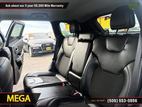 Used 2020 Jeep Cherokee Latitude w/ Quick Order Package 26F North AWD/4WD image 13