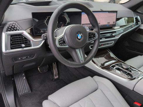 Certified 2026 BMW X5 xDrive40i w/ M Sport Package AWD/4WD image 10