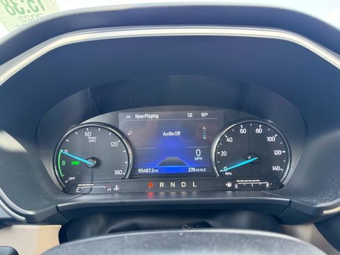 Used 2022 Ford Escape SEL image 31