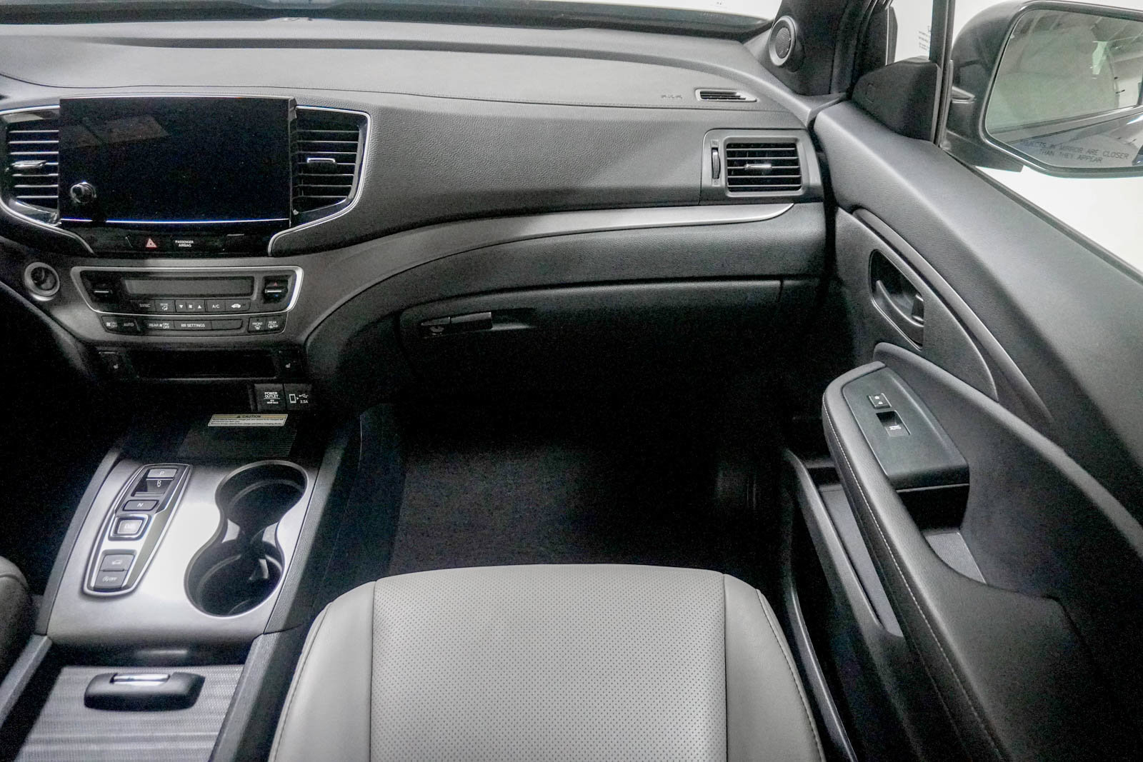 Used 2023 Honda Passport EX-L image 30