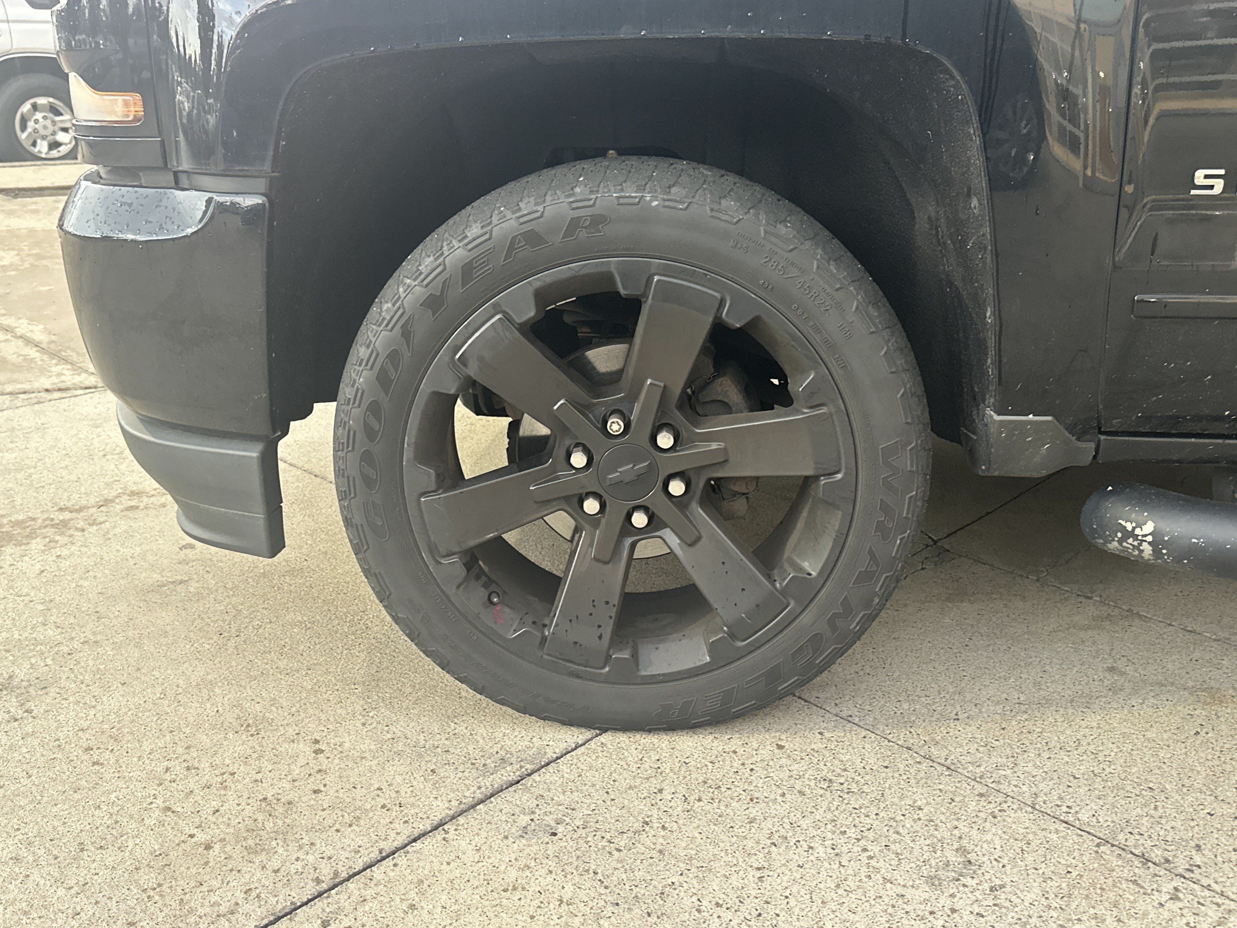 Used 2016 Chevrolet Silverado 1500 LT w/ All Star Edition AWD/4WD image 31
