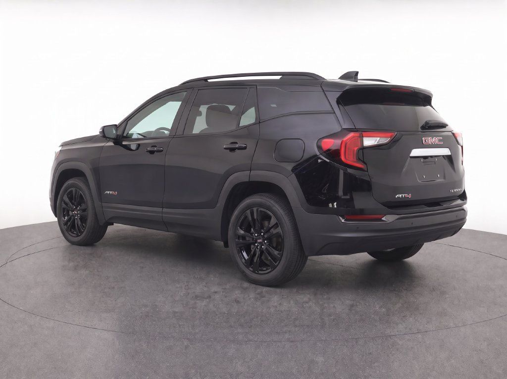 Certified 2023 GMC Terrain AT4 AWD/4WD image 4