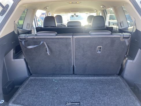 Used 2019 Volkswagen Atlas SE w/ Towing Package AWD/4WD image 19