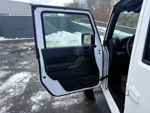 Used 2017 Jeep Wrangler Unlimited Sport w/ Quick Order Package 24S image 12