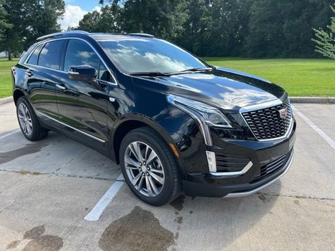 New 2026 Cadillac XT5 Premium Luxury w/ LPO, Floor Liner Package FWD image 10