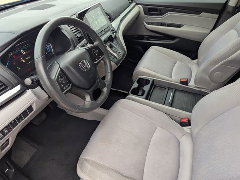Used 2019 Honda Odyssey EX image 19