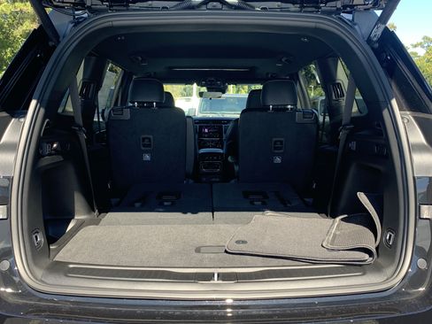 New 2025 Jeep Grand Cherokee L Altitude image 29