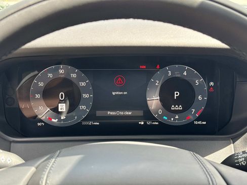 New 2026 Land Rover Range Rover Velar Dynamic SE AWD/4WD image 29