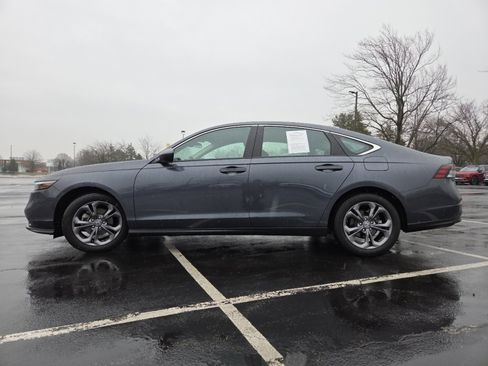 Used 2023 Honda Accord EX image 15