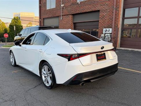 Used 2023 Lexus IS 300 w/ Comfort Package RWD image 9