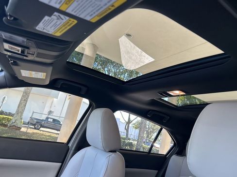 New 2026 Mitsubishi Eclipse Cross SEL image 14