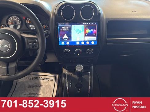 Used 2017 Jeep Patriot Sport w/ Power Value Group AWD/4WD image 19