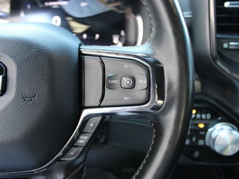 Used 2023 RAM 1500 Limited AWD/4WD image 18