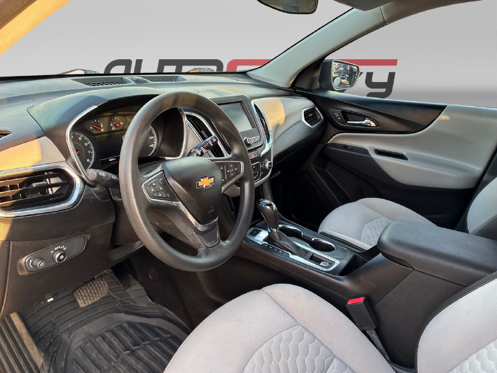 Used 2018 Chevrolet Equinox LT FWD image 10