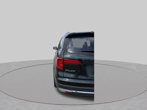 Used 2017 Honda Pilot Touring image 7