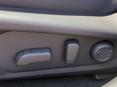 New 2025 Subaru Crosstrek 2.5i Sport w/ Popular Package #3A image 16