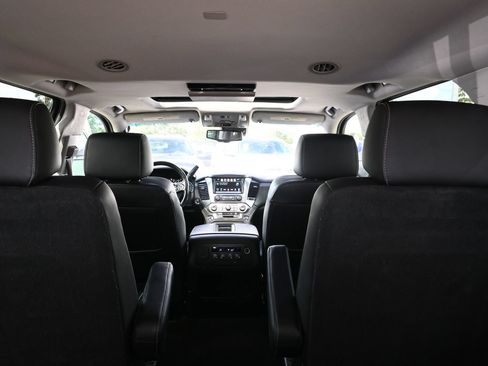Used 2018 Chevrolet Tahoe Premier AWD/4WD image 30