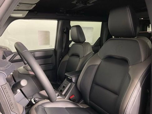 New 2025 Ford Bronco Outer Banks image 14