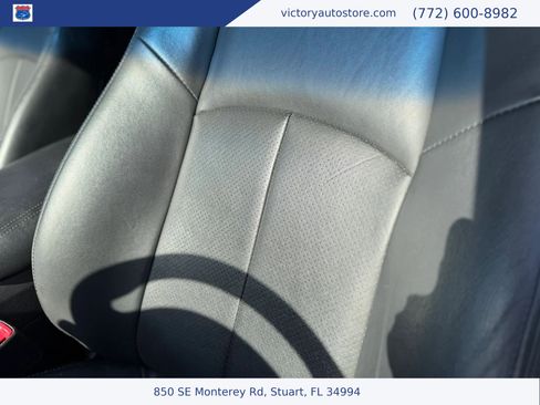 Used 2015 INFINITI Q40 w/ Moonroof Package RWD image 34