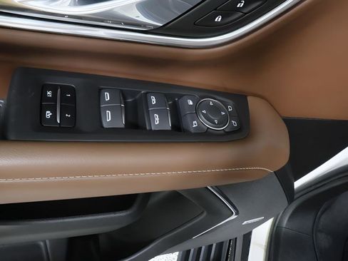 Used 2024 Chevrolet Tahoe High Country w/ Advanced Technology Package AWD/4WD image 22