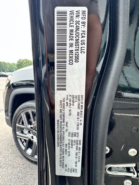 New 2025 Jeep Compass Limited w/ Sun & Sound Group AWD/4WD image 34