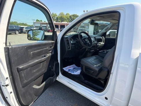 Used 2017 RAM 1500 Tradesman AWD/4WD image 8