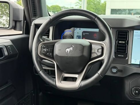 Certified 2024 Ford Bronco Big Bend w/ Sasquatch Package AWD/4WD image 6