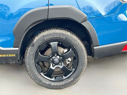 Used 2024 Subaru Forester Wilderness w/ Convenience Package image 32