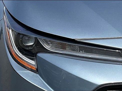 Used 2023 Toyota Corolla LE FWD image 29