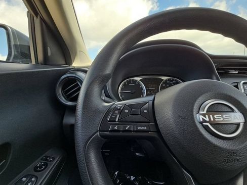 Used 2024 Nissan Kicks S FWD image 11
