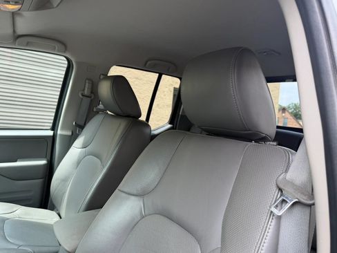 Used 2017 Nissan Frontier SL AWD/4WD image 24