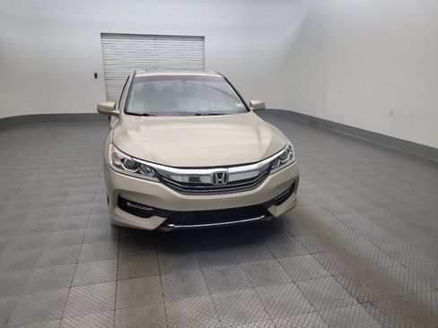 Used 2017 Honda Accord EX-L image 14