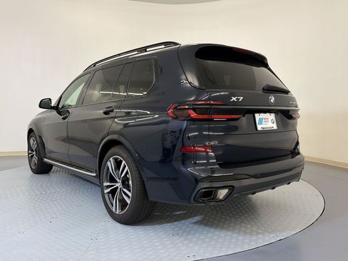 Used 2026 BMW X7 xDrive40i AWD/4WD image 3