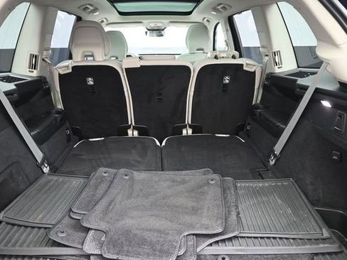 Used 2023 Volvo XC90 B6 Ultimate w/ Protection Package AWD/4WD image 33